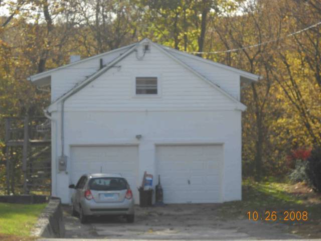 Building photograph for 135 HOUSATONIC AVE
